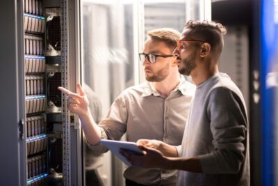 Cómo Elegir un Grupo Electrógeno para Empresas en Barcelona